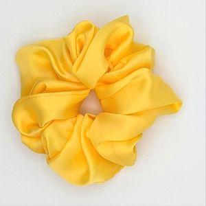 Gentle on Hair Scrunchie Hair Tie‎